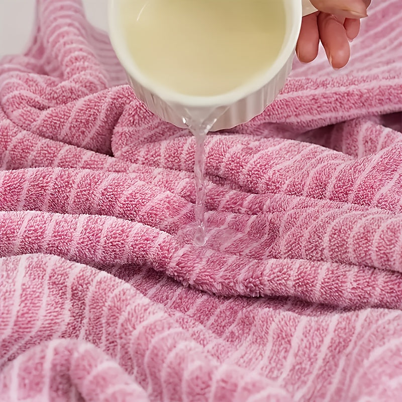 4pcs Oversized Bath Towel Set. Wraps Full Body with Star-Striped Large Bath Towel, Face Towel, Hand Towel, And Head Towel. 1 Oversized Soft Coral Fleece Bath Towel 78.74X41.34 Inches + 3 Square Towels 11.81X11.81 Inches. Soft