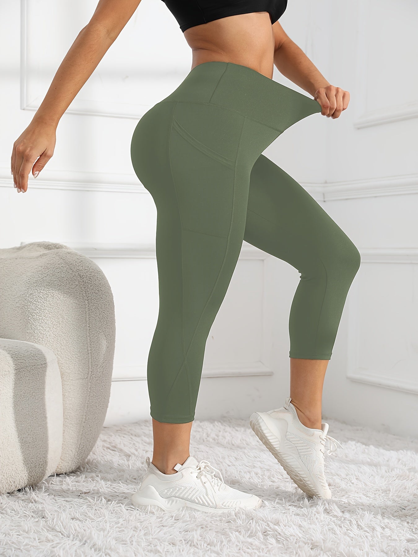 Women's High-Waisted 7/8 Length Leg Workout Leggings - Full-Length Leg Muscle-Building Gym Pants with Pockets, Solid Green Yoga Pants for Cycling, Pilates, Training | All-Season Fitness Pants with 7/8th Leg Coverage, Smooth T