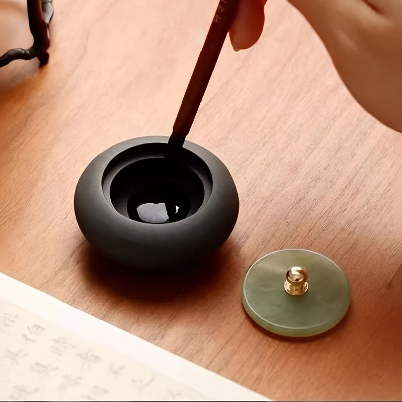Mini inkstone in hand. Chinese calligraphy ink pool and ink cartridge with lid. Luowen inkstone is convenient to carry. (Note that each natural stone lid has different colors and textures.) - Daisan Mart