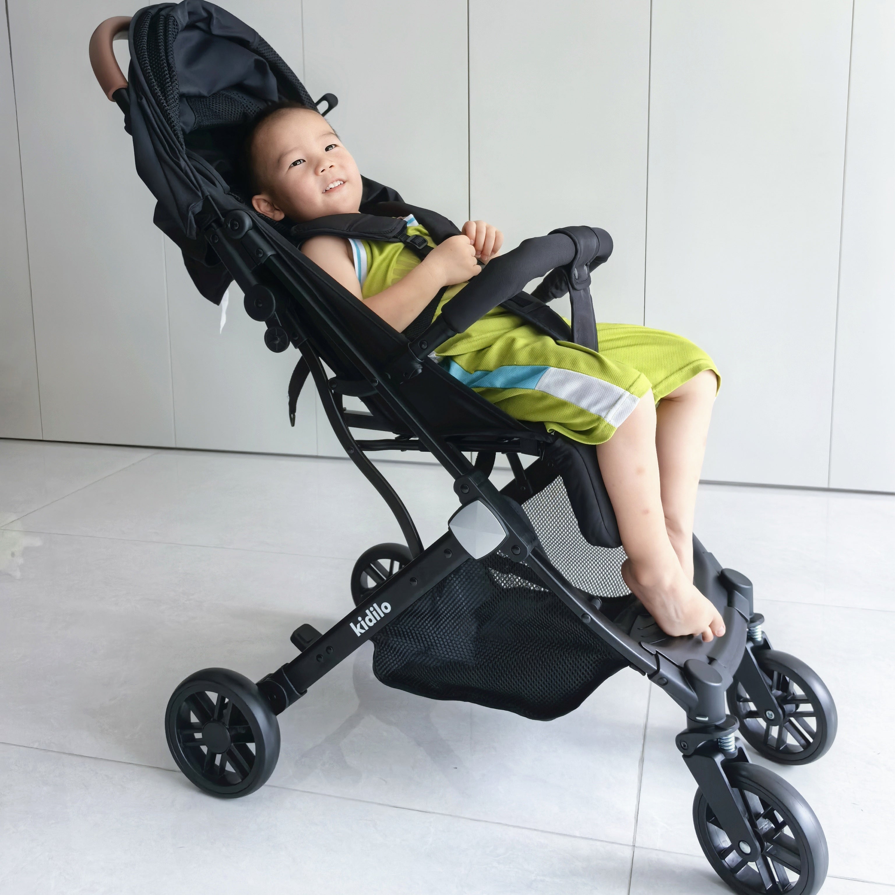 Premium Baby Stroller with Foldable Egg Chair