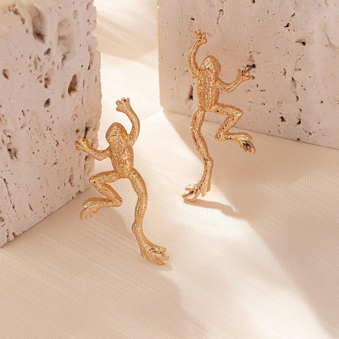 Vintage 14K Gold Frog Bohemian Earrings For Women