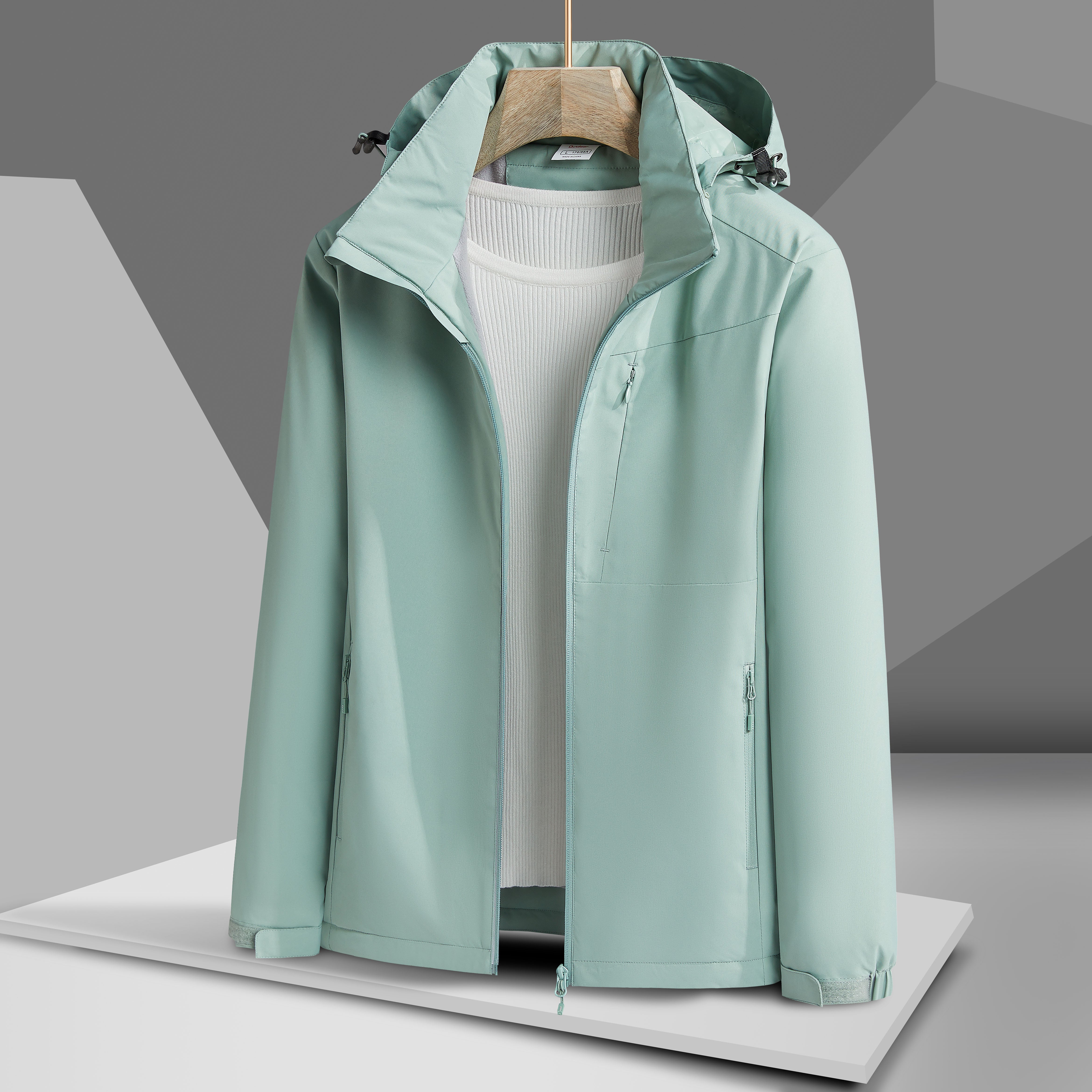 Women's Autumn Winter Windproof Fleece Lined Sports Jacket