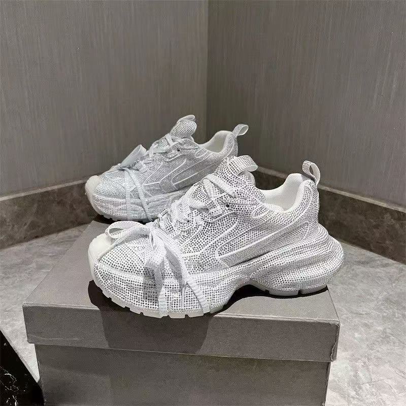 Sneaker Nữ Gypsophila Đính Đá Đế Dày Tăng Chiều Cao