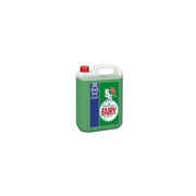 Can nhựa màu xanh lá cây, nắp đỏ, có nhãn "FAIRY LIQUID" màu đỏ trên nền trắng.