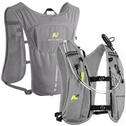 Lightweight insulated nylon running vest, compatible with 1.5L hydration bladder, for cycling and outdoor backpacking adventures 