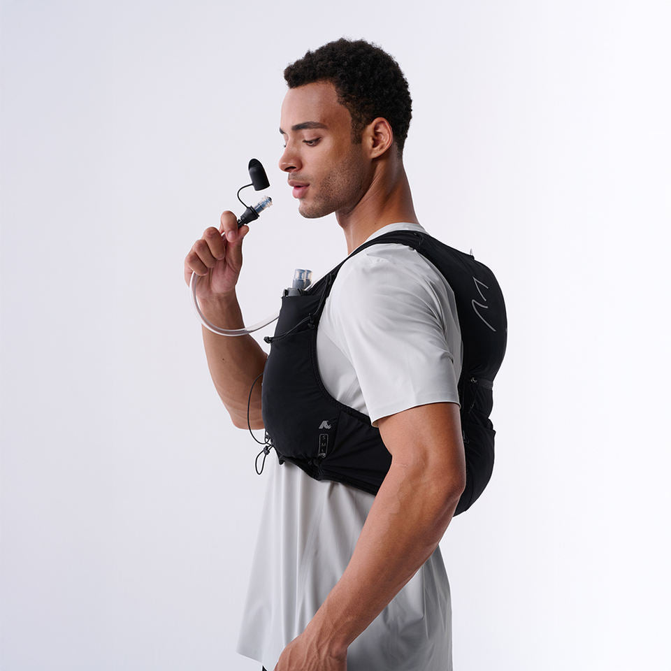 Custom lightweight nylon hydration backpack 