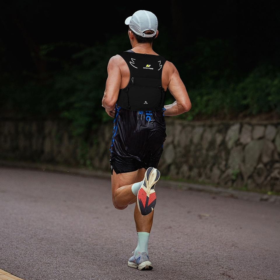 Nevo Rhino Marathon Running Hydration Vest Backpack Adjustable Reflective Chest Strap Bottle Holder for Trail Running &amp; Cycling 