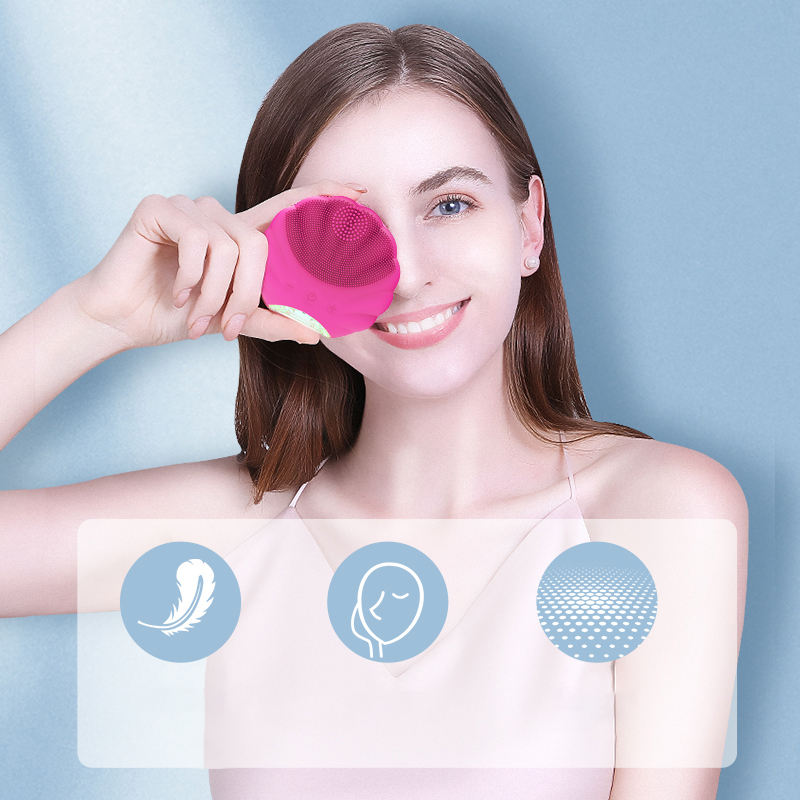 Waterproof silicone home electric facial cleanser, deep cleansing massager and facial exfoliator for improved facial appearance. 