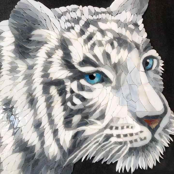 Centurymosaic Custom Animal Pattern Glass Mosaic 