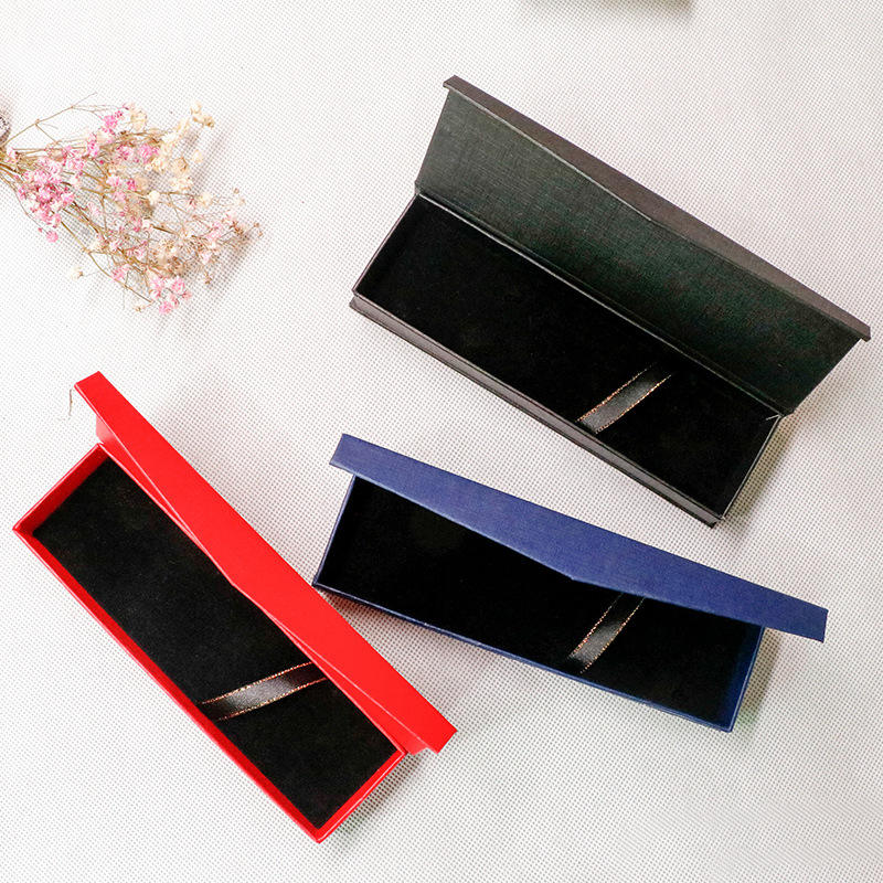 Student Gift Pen Box Folding Lid Magnetic Lock Large Diamond 007 Black Cardboard Material