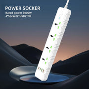 4-outlet surge protector power outlet with switch, with 2 USB ports and 2 PD ports, for home and office use 