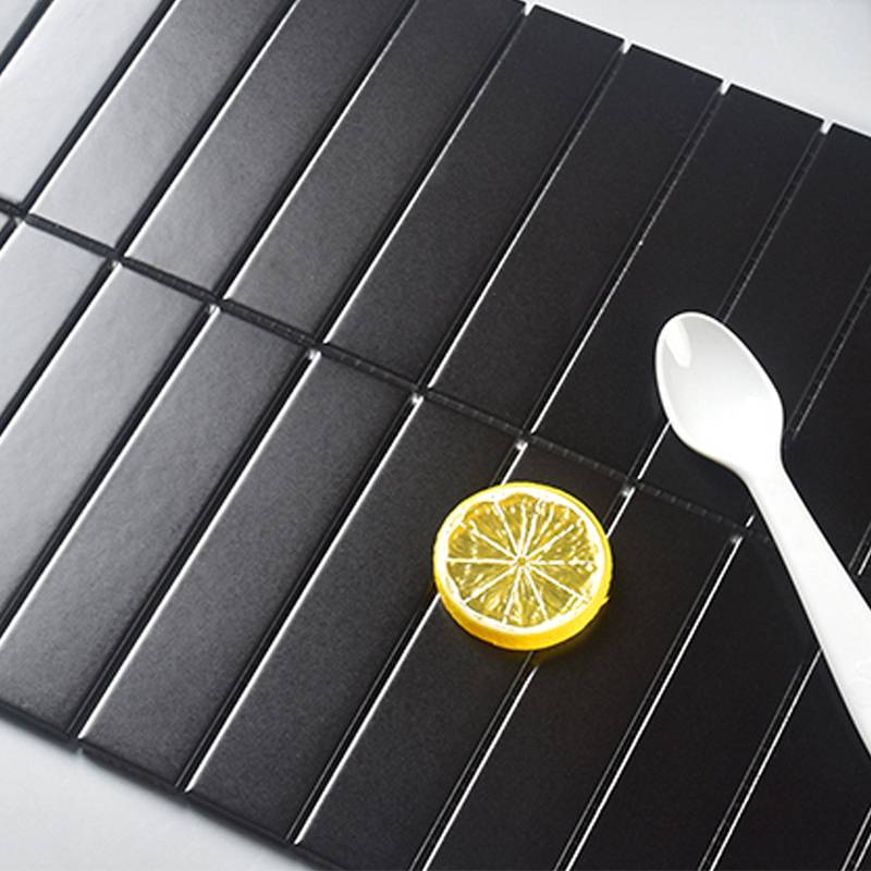 Matte black stick mosaic tile size 32*145 code Y33F808 (3208M)