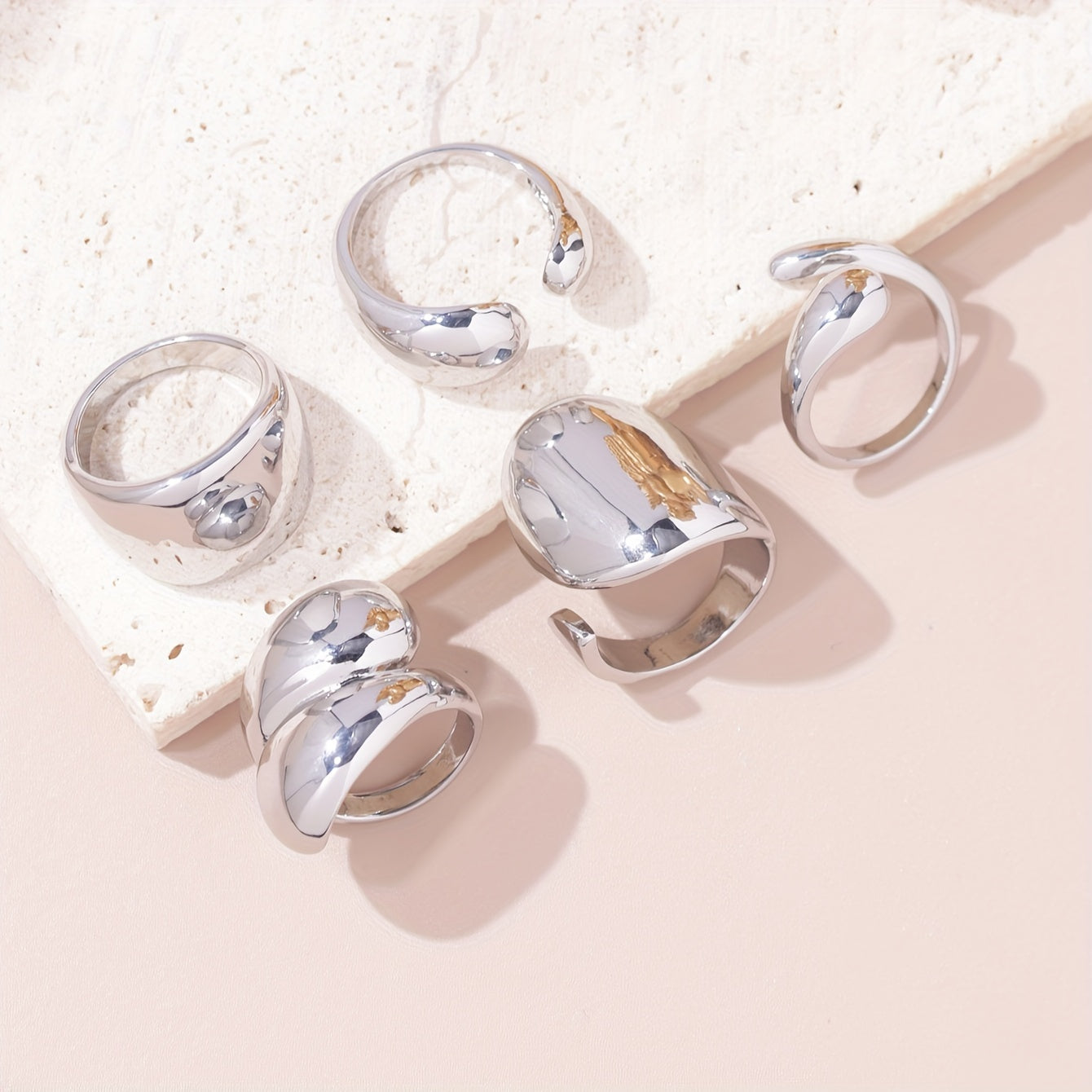 Set of 5 Women's Fashion Expandable Silver Metal Rings