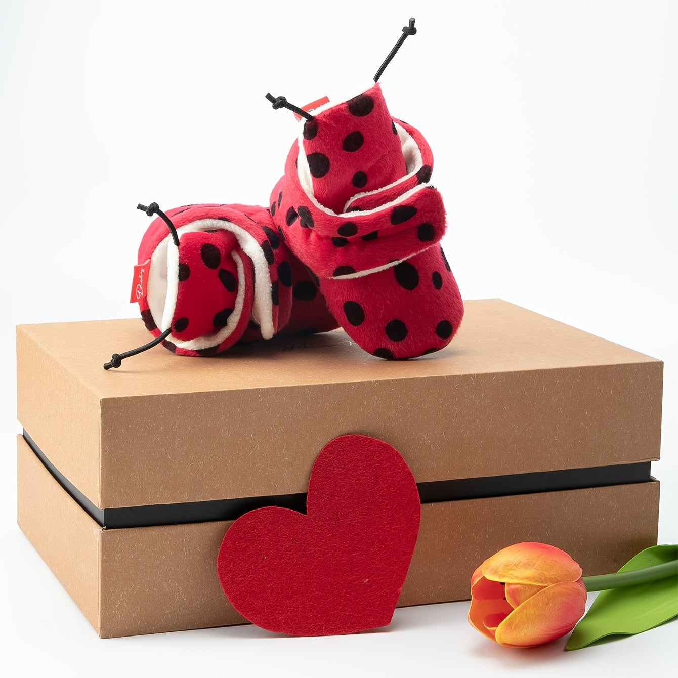 Tất Giày Lông Cừu Ấm Áp Cho Bé Yêu Mùa Thu Đông