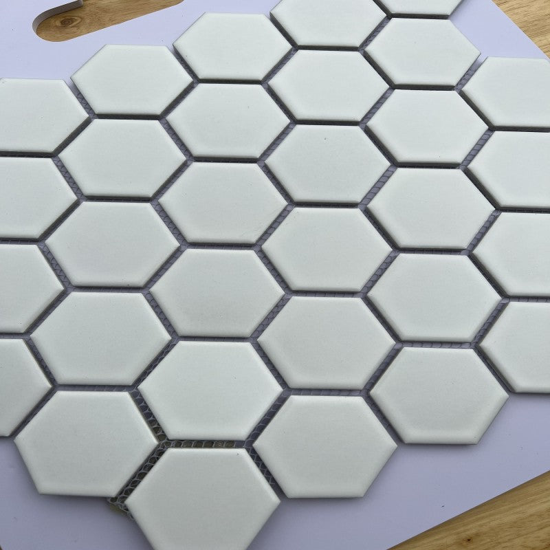 Matte white hexagonal mosaic tile MGTT0020