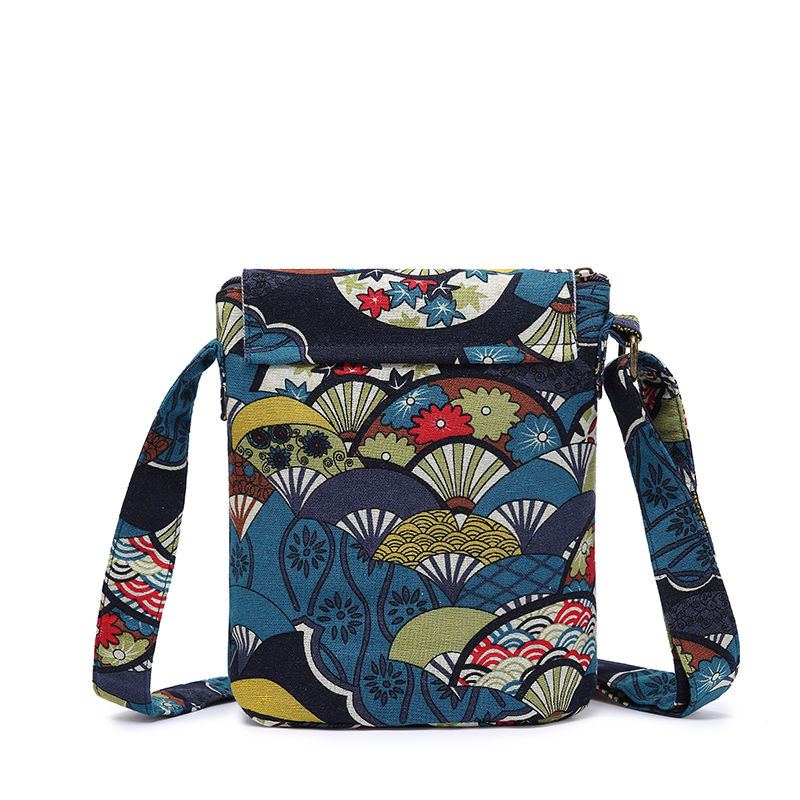 Vintage Women's Crossbody Bag with Ethnic Floral Pattern