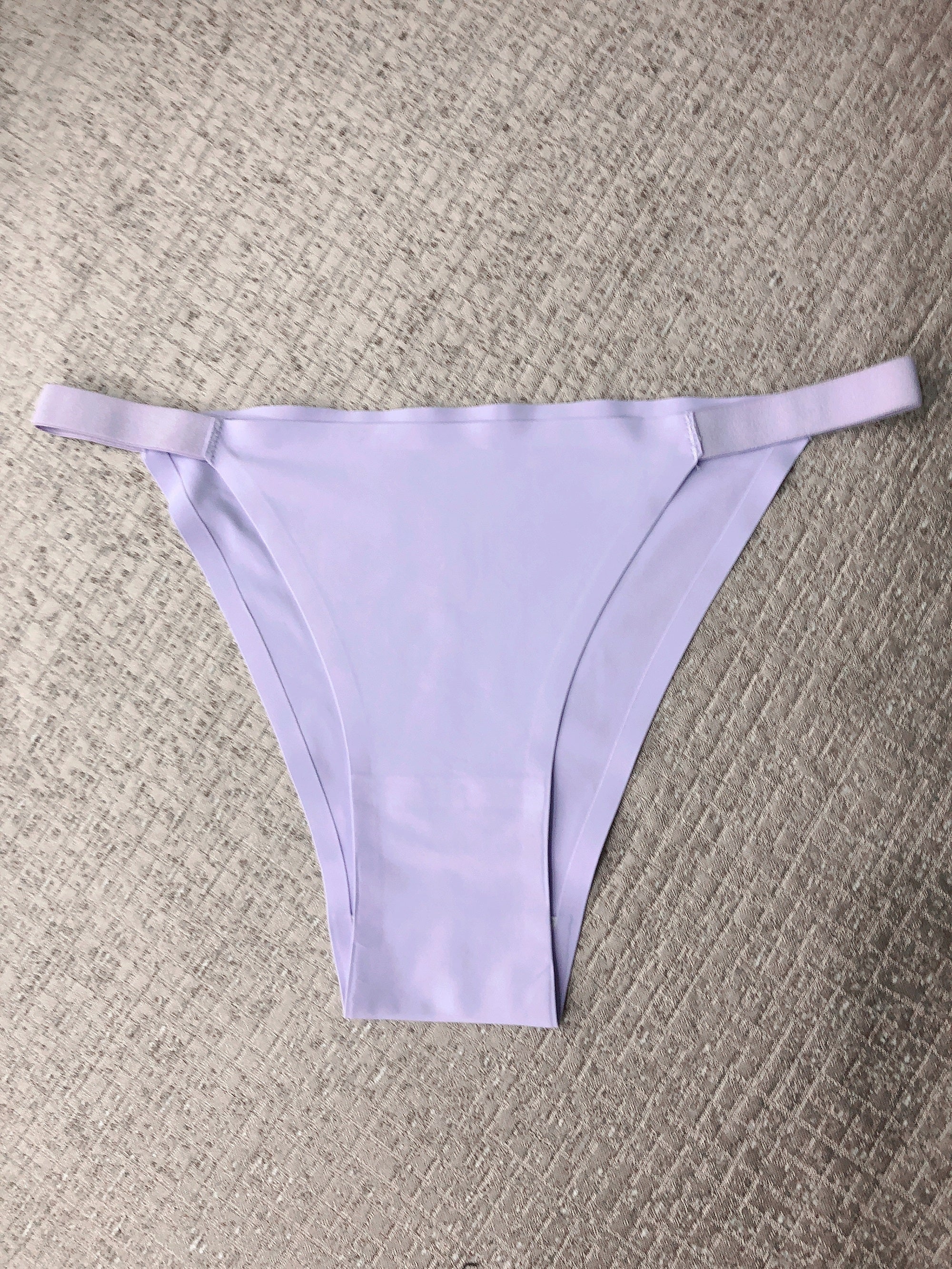 5pcs Seamless Women's Bikini Panties - Comfortable, Stretchy Nylon/Elastane Blend, Low-Rise, Solid Color in Casual to Yoga Fitness Wear, Breathable & Soft - Daisan Mart
