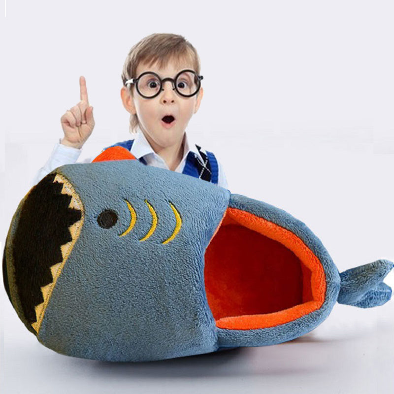 Dép Khủng Long Bé Trai Ấm Áp - Răng Cá Sấu Vui Nhộn