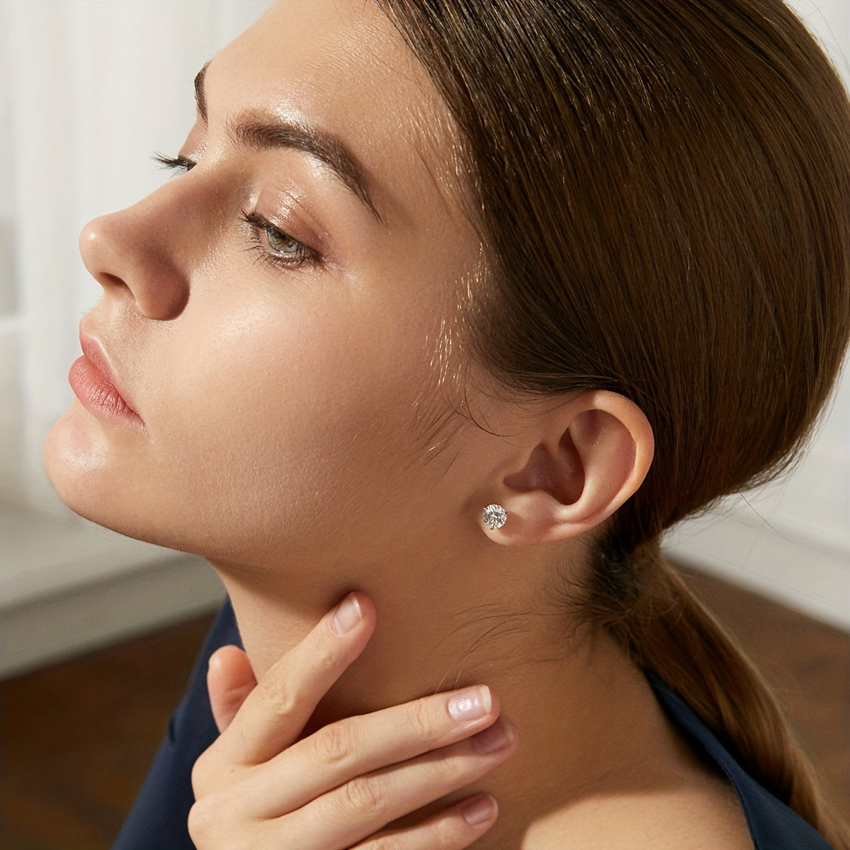 Exquisite 925 Silver 3-Claw Moissanite Shiny Earrings