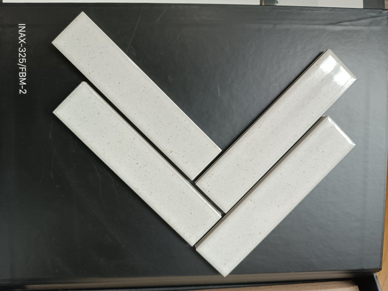 Fishbone Mosaic Tiles INAX-325/FBM-2