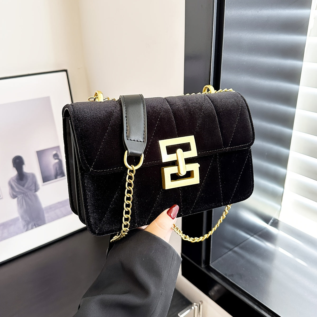 Elegant Crossbody Bag - Velvet Material with Chain