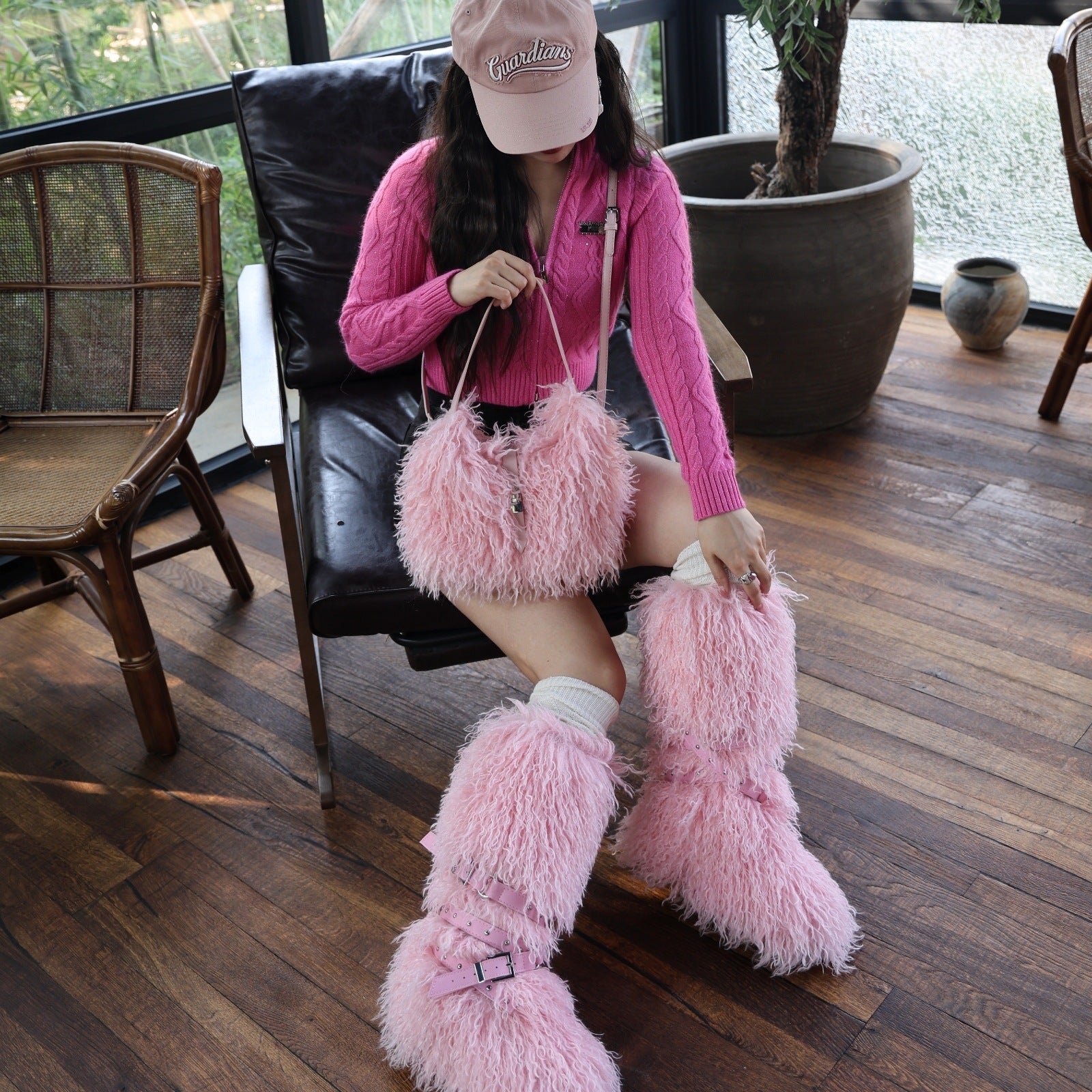 Women's Faux Wool Handbag - Soft &amp; Elegant Crossbody Bag