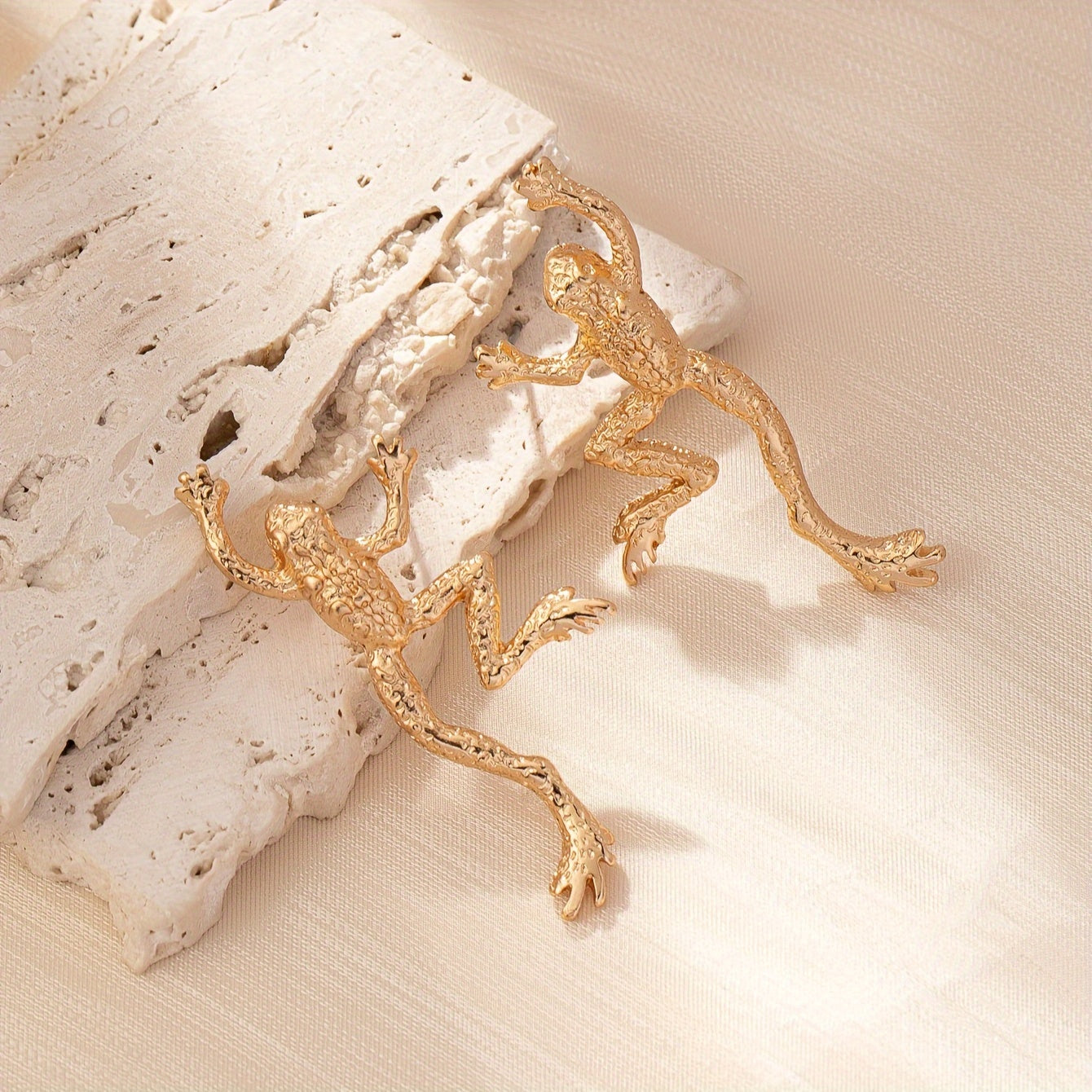 Vintage 14K Gold Frog Bohemian Earrings For Women