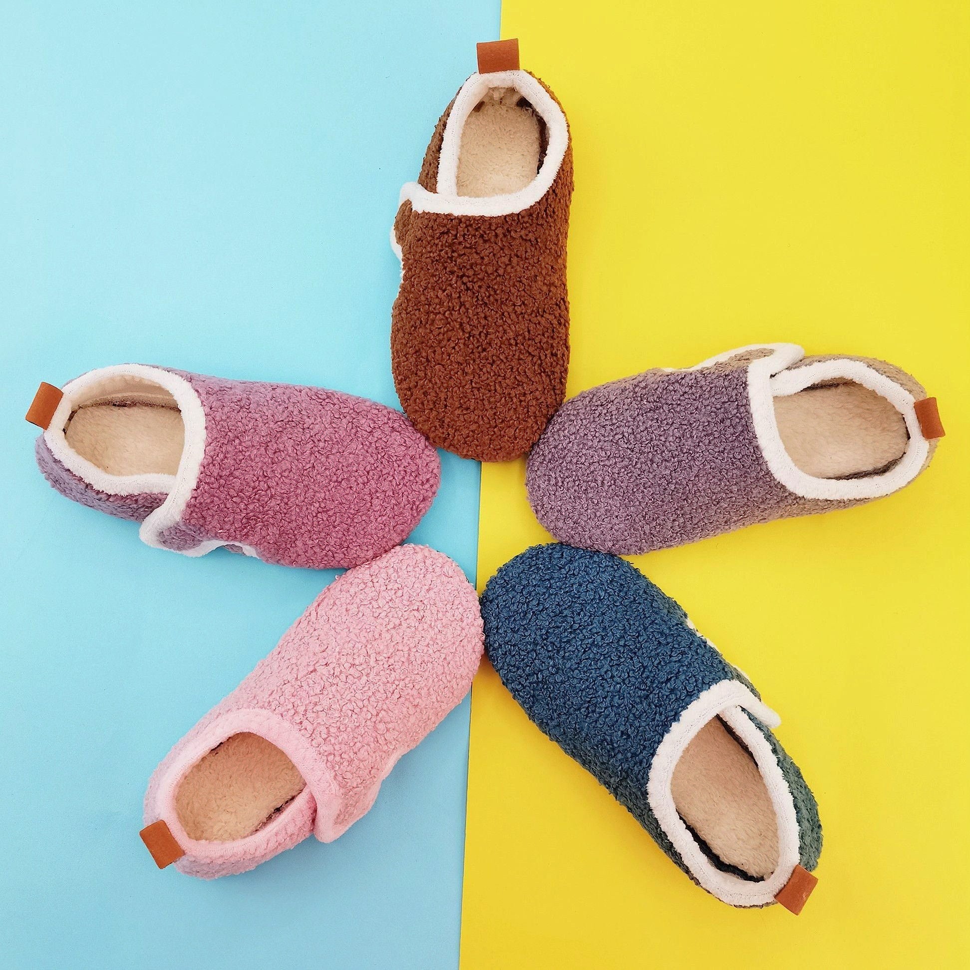 Dép Bông Bé Gái Dễ Thương - Ấm Áp, Chống Trượt