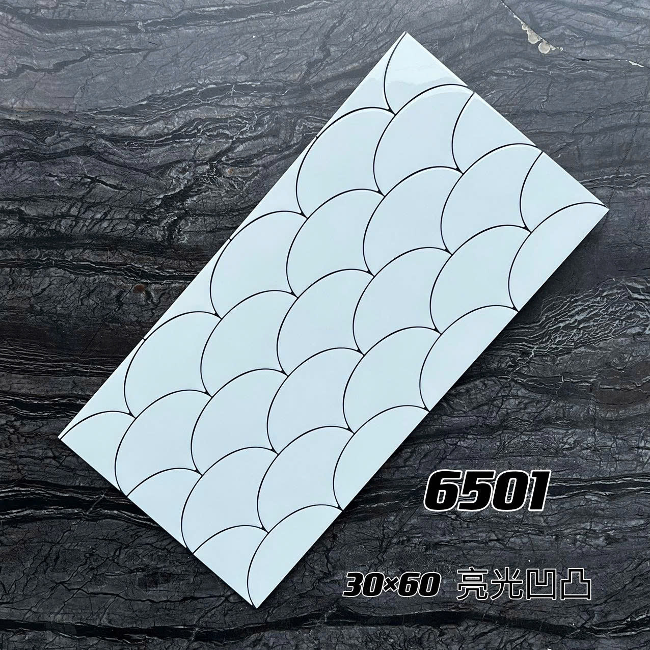 Gạch giả vảy cá trắng bóng 300x600mm (6501)