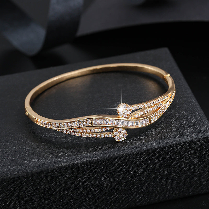 Hot-Selling Women's Zirconia Bracelet - Stylish, Versatile, and Elegant - Daisan Mart