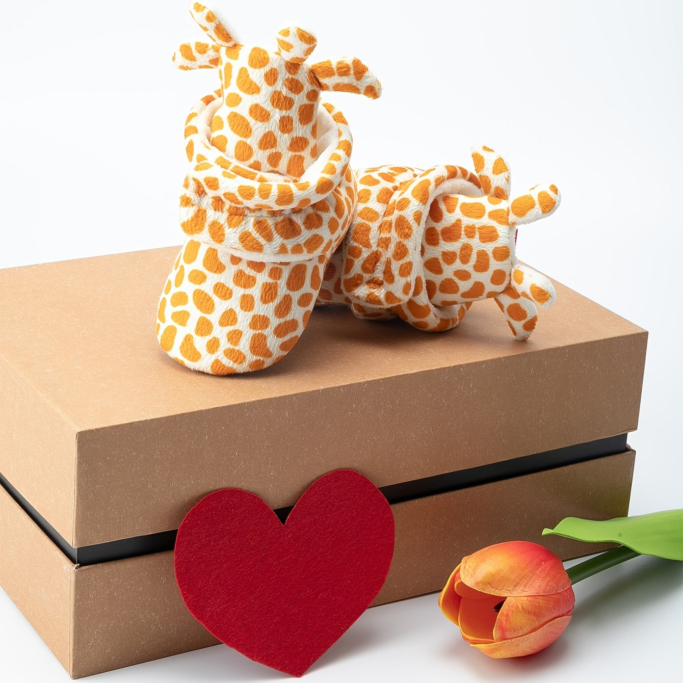 Tất Giày Lông Cừu Ấm Áp Cho Bé Yêu Mùa Thu Đông