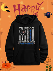 Áo hoodie đen in chữ "Veteran of the United States Air Force", nền cam, trang trí Halloween.