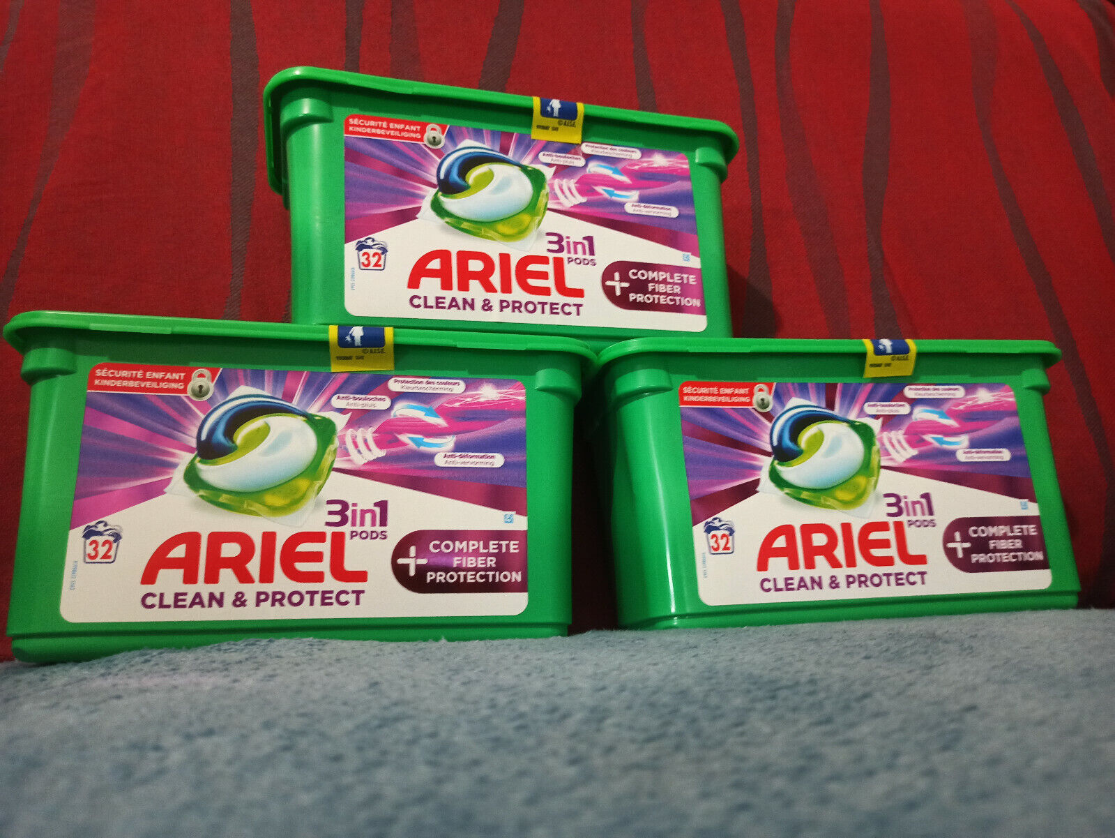 Nước giặt Ariel bán buôn