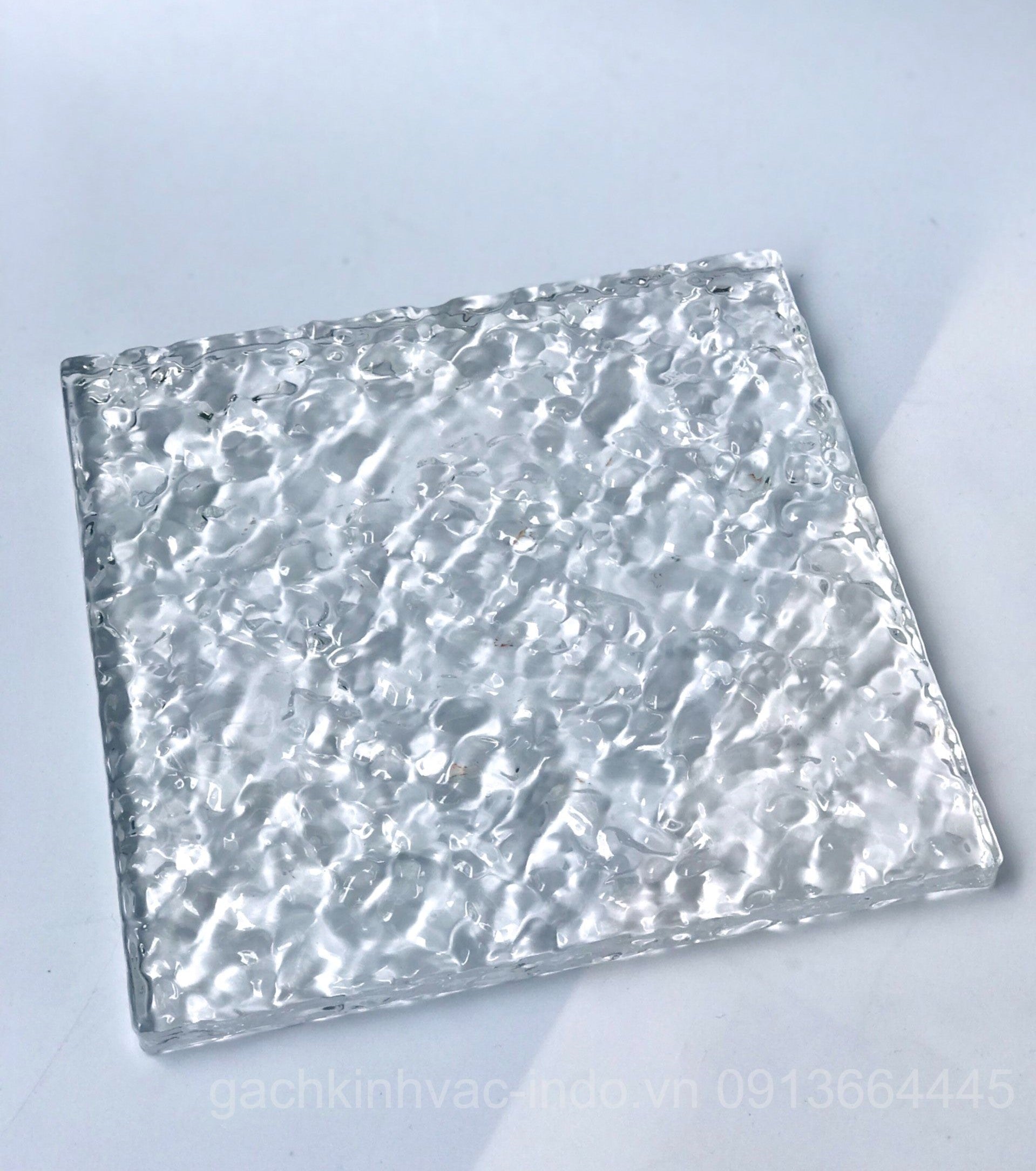 Glass Brick GG1