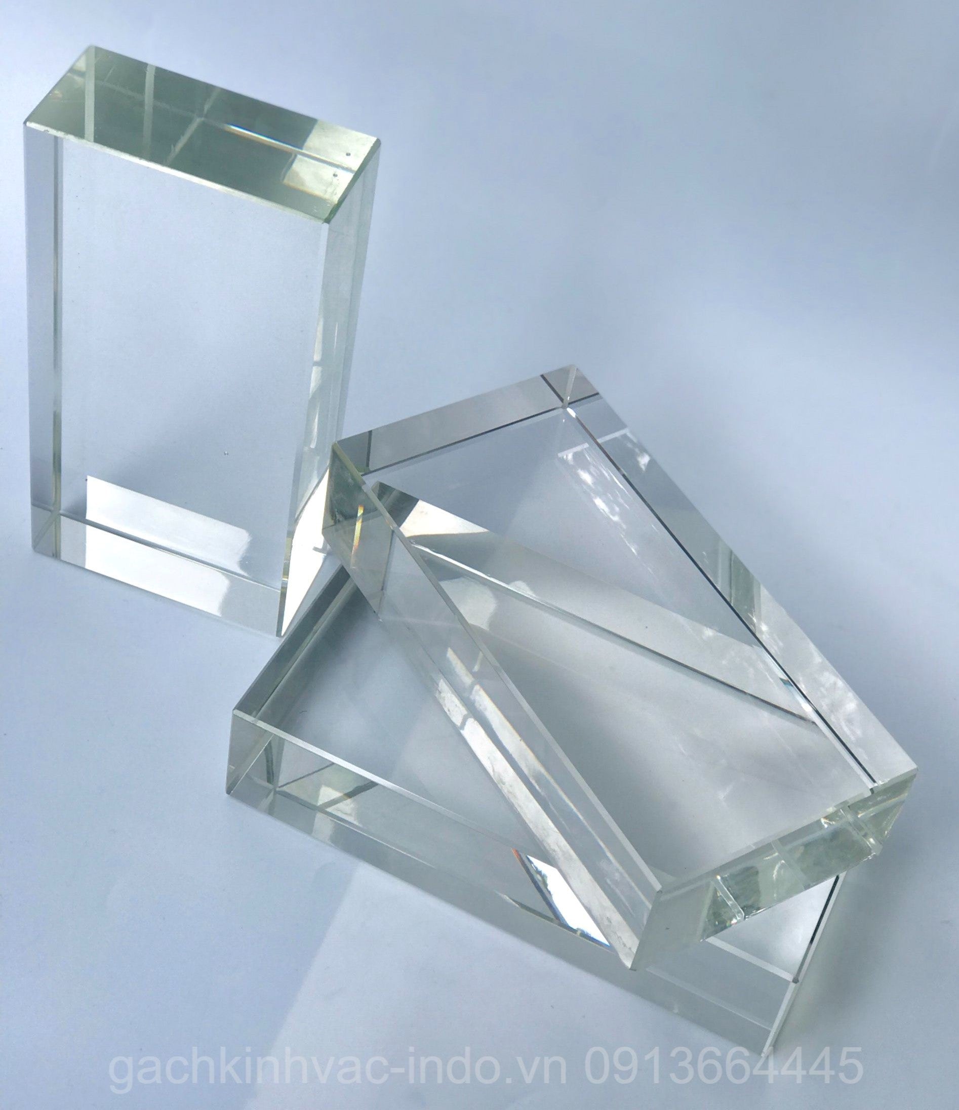 SP8 solid glass block