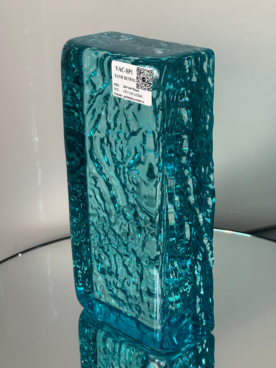 SP1 Blue Solid Glass Block