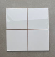 Flat glossy white tile 150x150mm code STA150150