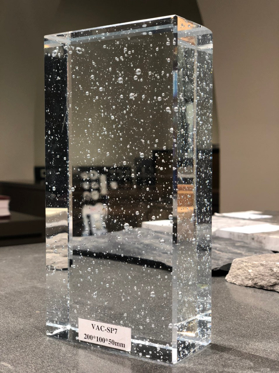 SP7 solid glass block