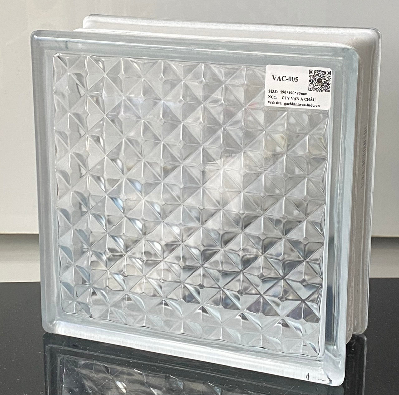 Glass Brick VAC-005