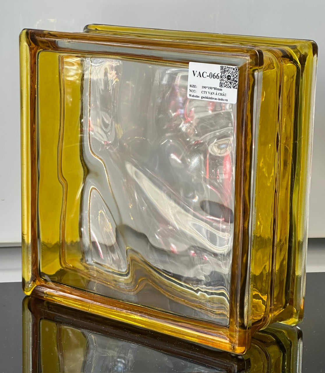 Yellow Cloud Glass Brick VAC-066