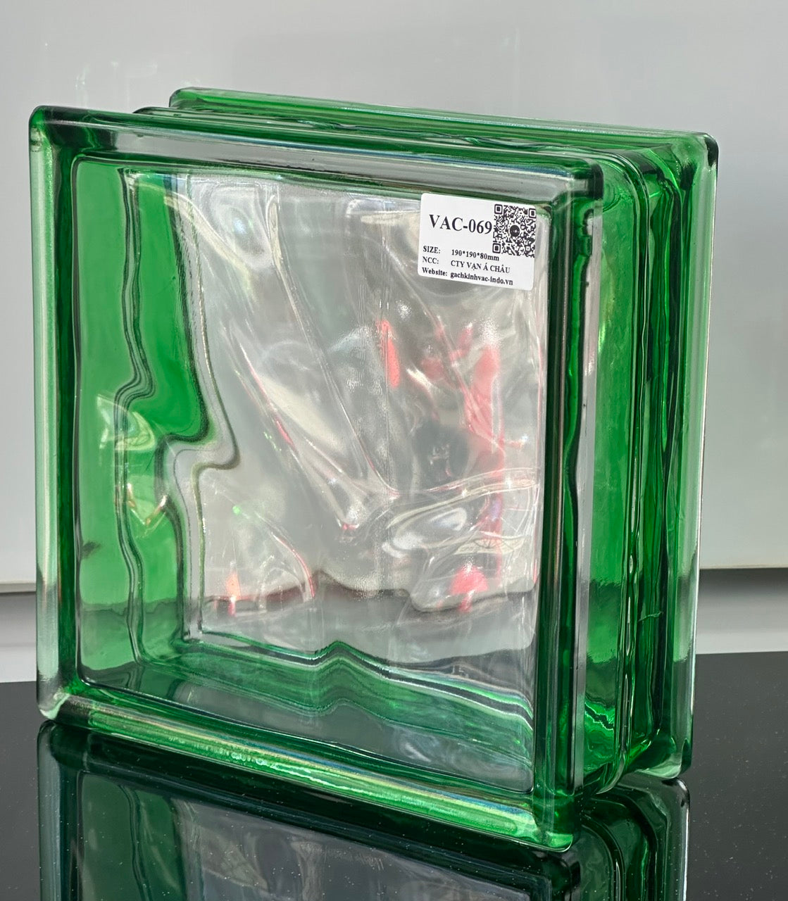 Green Cloud Glass Brick VAC-069