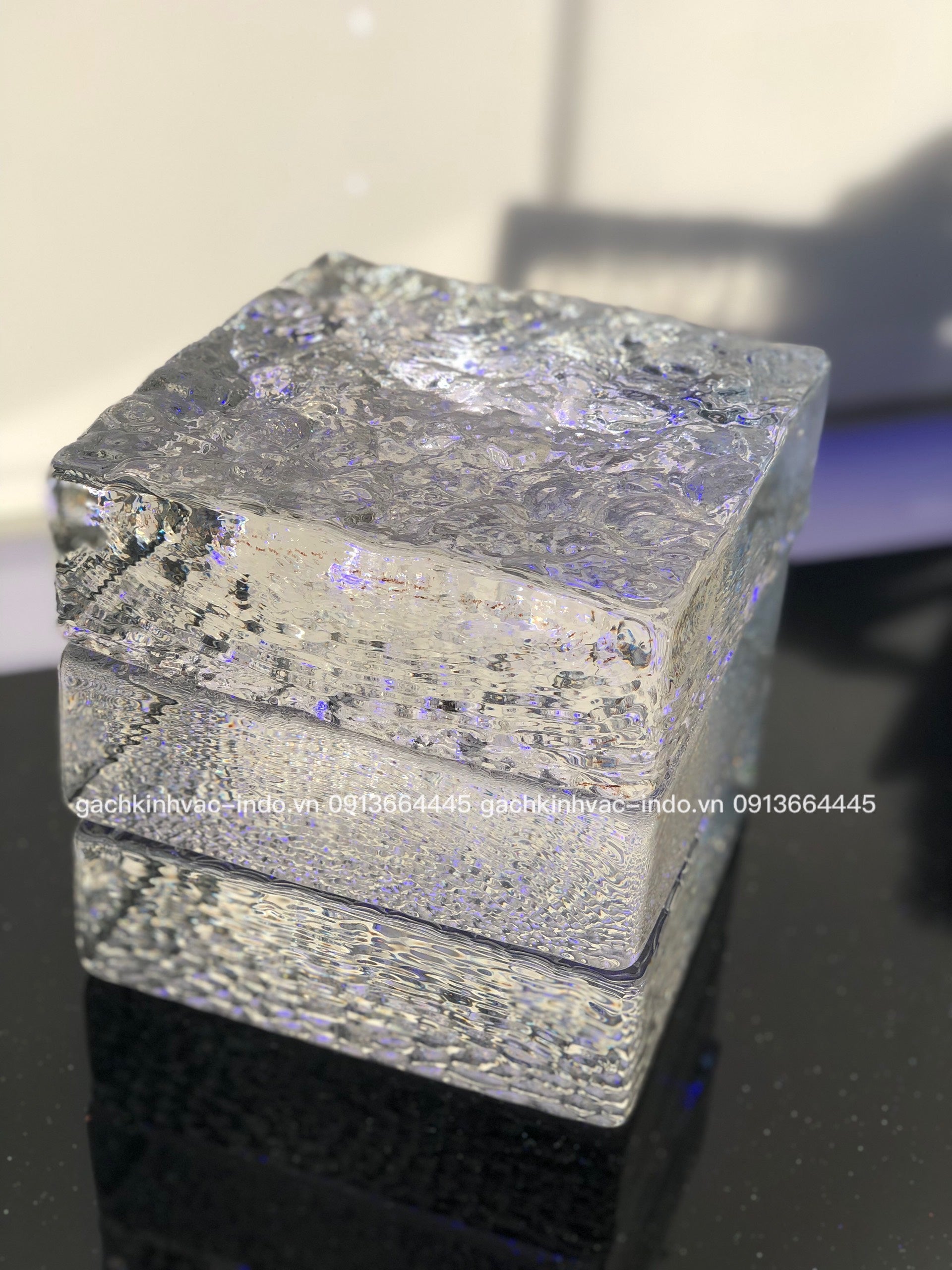 VAC solid glass block