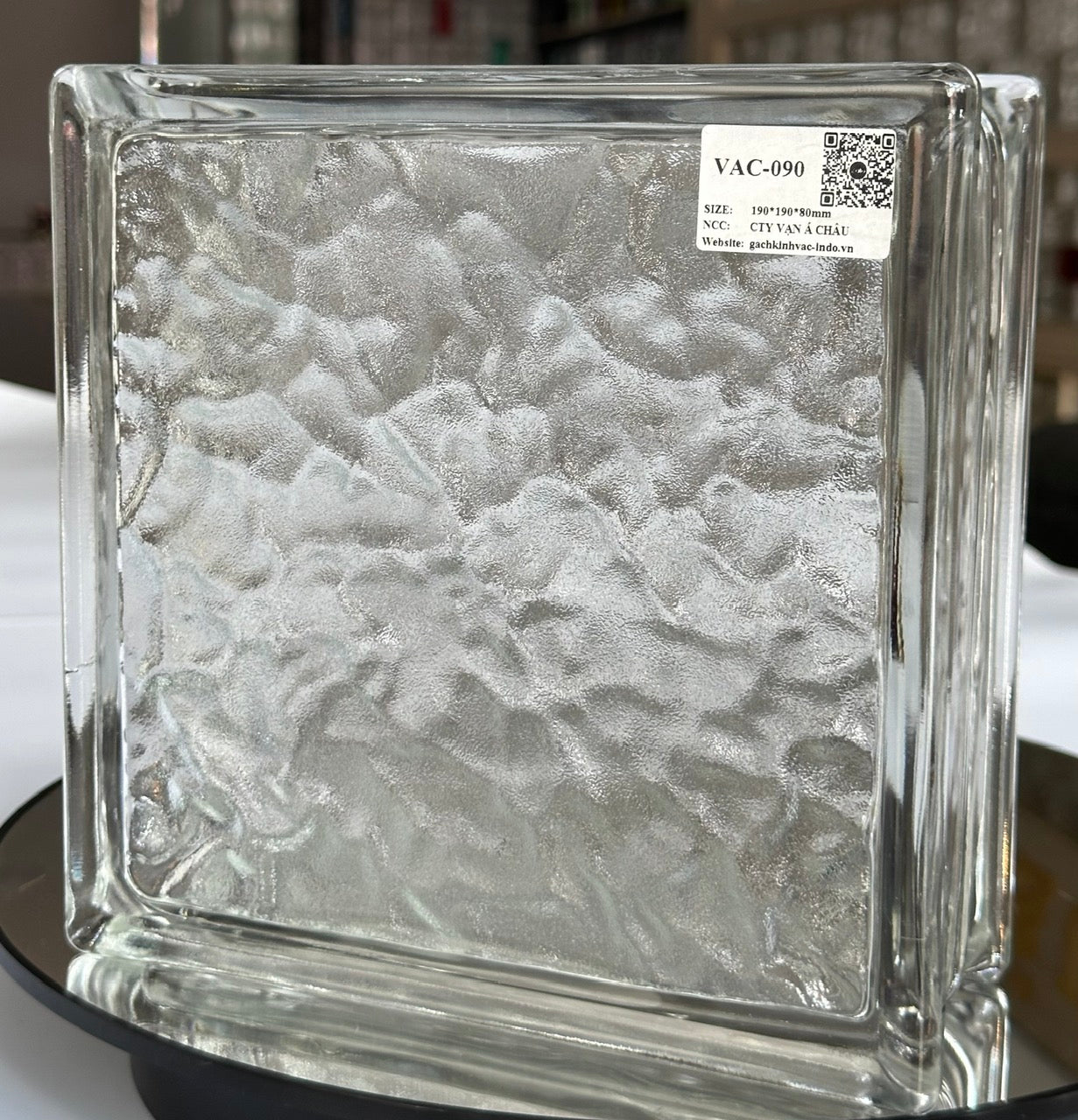 ICE SHADOW GLASS BRICKS