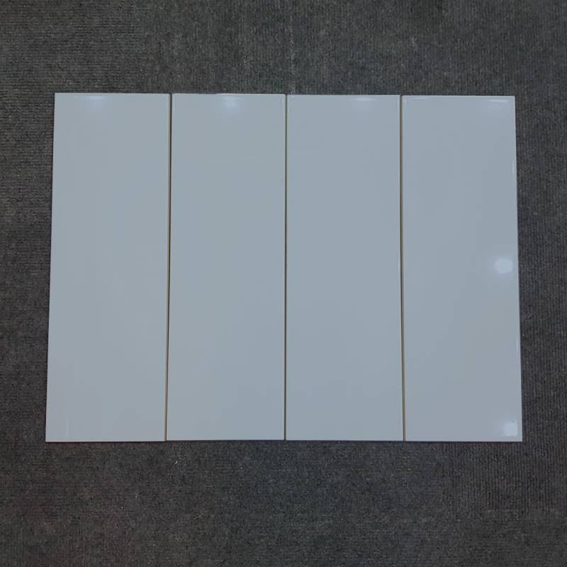 Flat glossy cold gray tile 150x450x16mm GR0618P