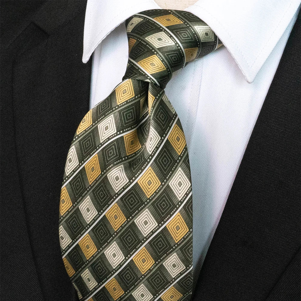 Cà vạt lụa nam họa tiết caro cổ điển thủ công