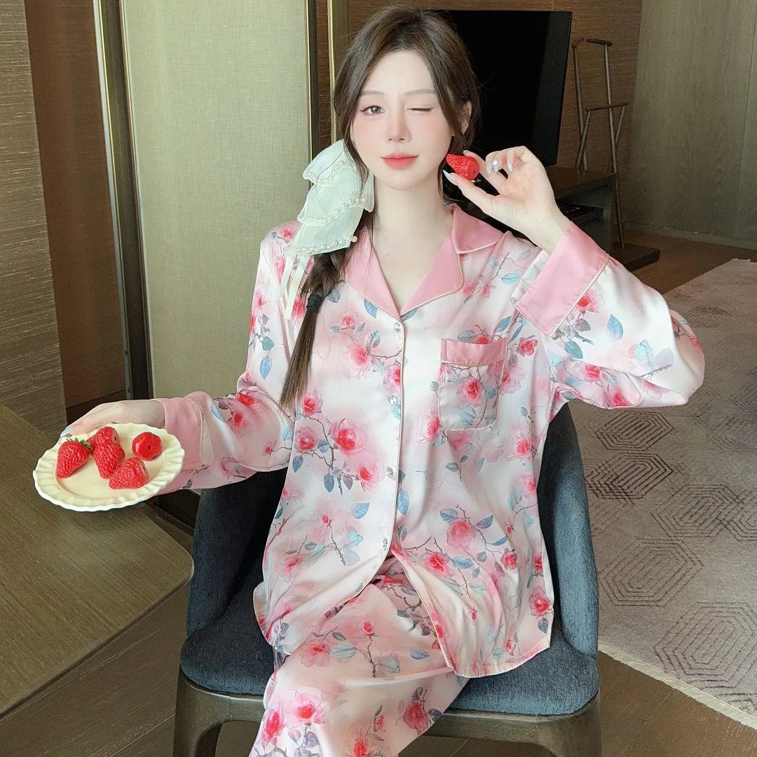 Women's Autumn Elegant Silk Pajamas New Printed