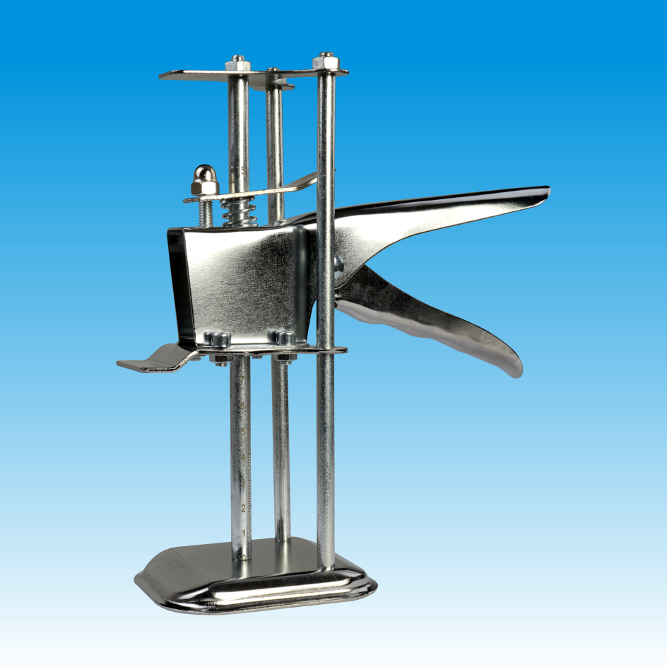 Adjustable tile clamp for tile leveling system 