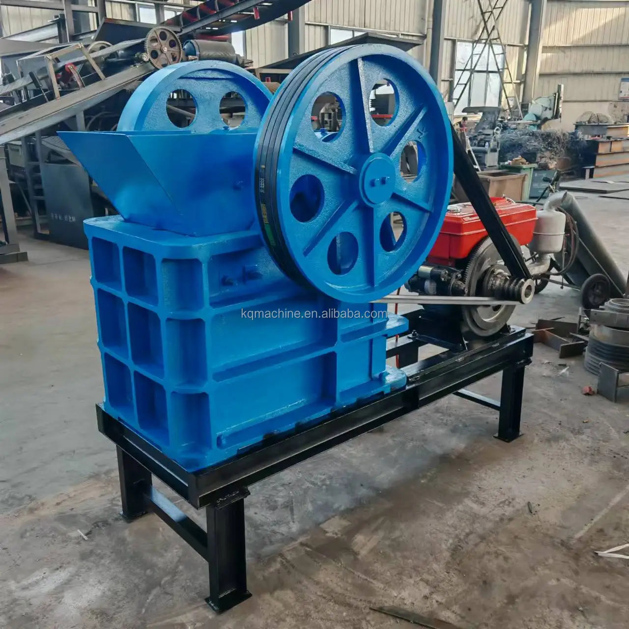 Small Mini Portable Diesel Engine Pe Mobile Iron Gold Ore Granite Stone Rock Crushing Primary Jaw Crusher Machine Price for Sale