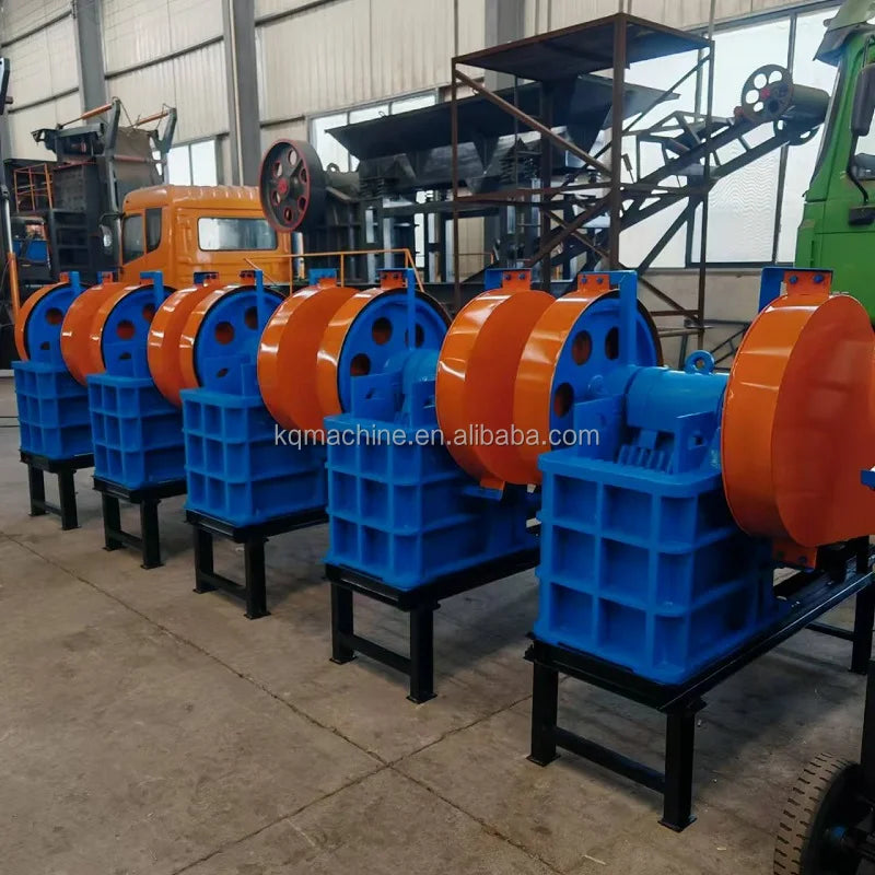 Small Mini Portable Diesel Engine Pe Mobile Iron Gold Ore Granite Stone Rock Crushing Primary Jaw Crusher Machine Price for Sale