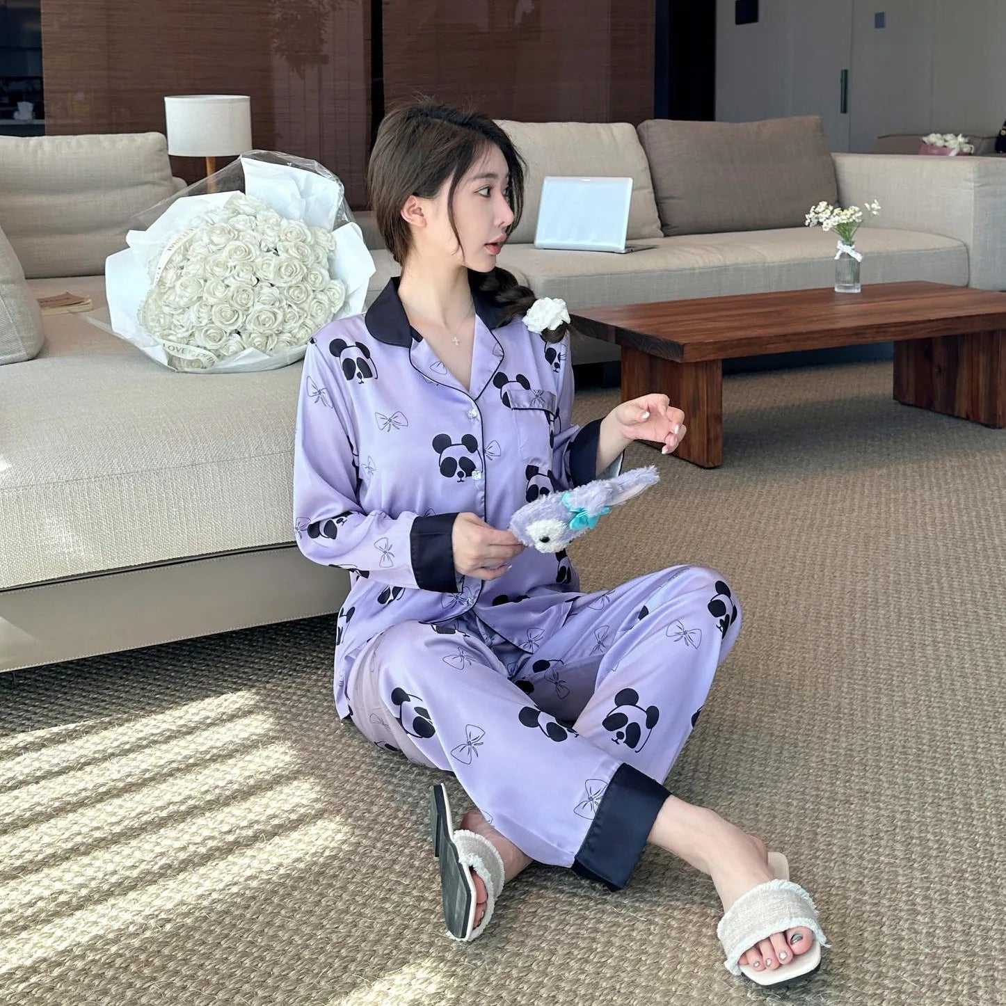 Bộ Đồ Ngủ Nữ Thu 2024: Lụa Băng Gấu Tím Dễ Thương